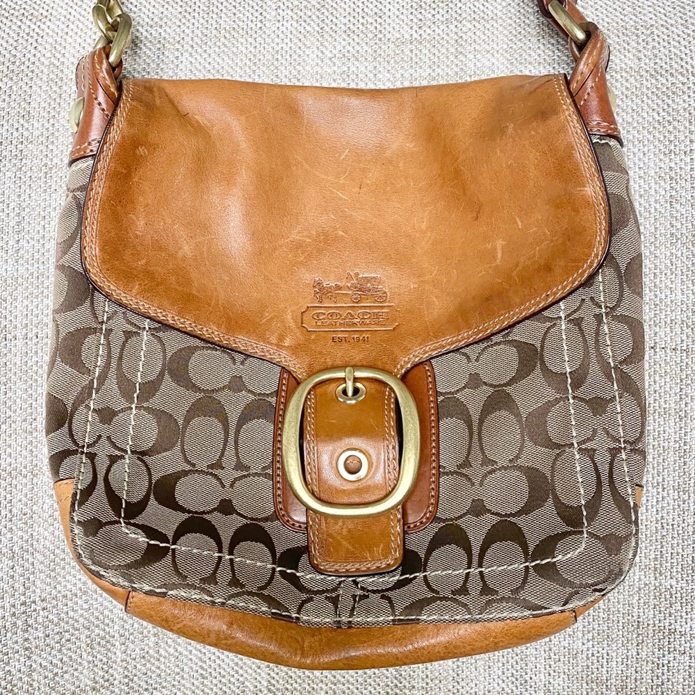 ✨FINAL PRICE✨🎀Coach Signature Bleeker Flap Bag🎀